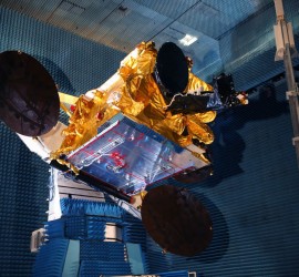 ASTRA 1N undergoing RF tests (MISTRAL Room) / (Copyright : Astrium / D. Marques / 2011)