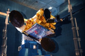 ASTRA 1N undergoing RF tests (MISTRAL Room) / (Copyright : Astrium / D. Marques / 2011)